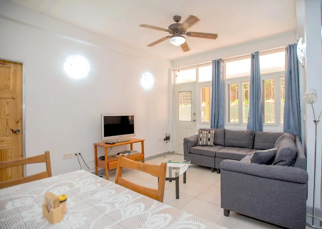 Bougainvillea Apartments St. George's