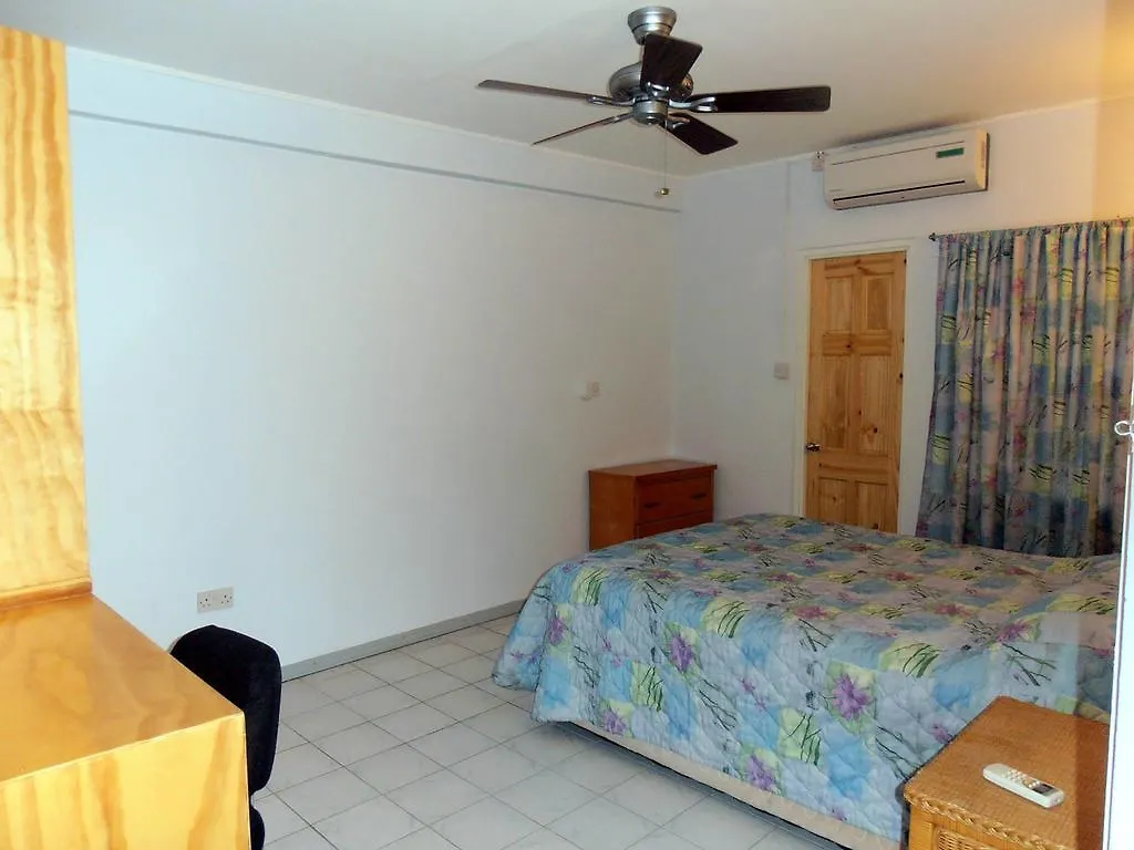 Bougainvillea Apartments St. George's