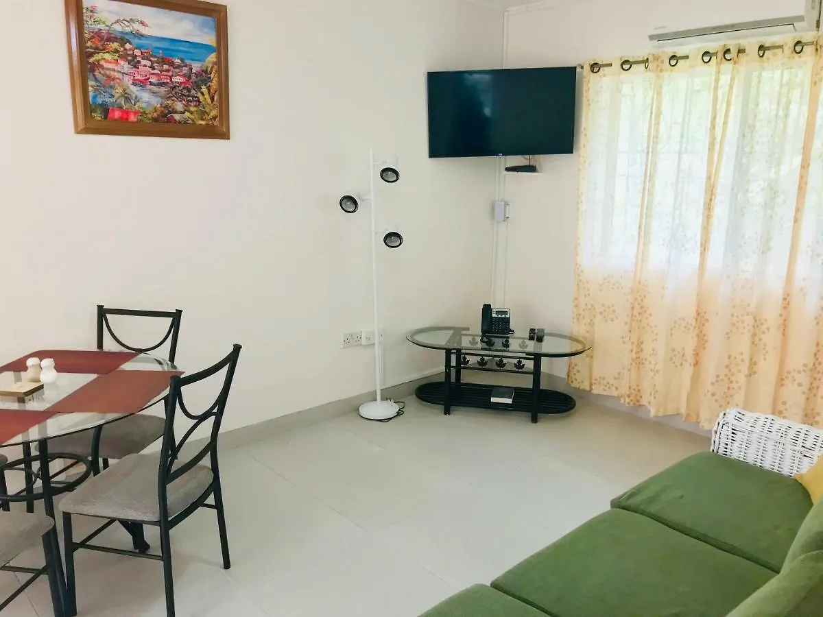 Bougainvillea Apartments St. George's