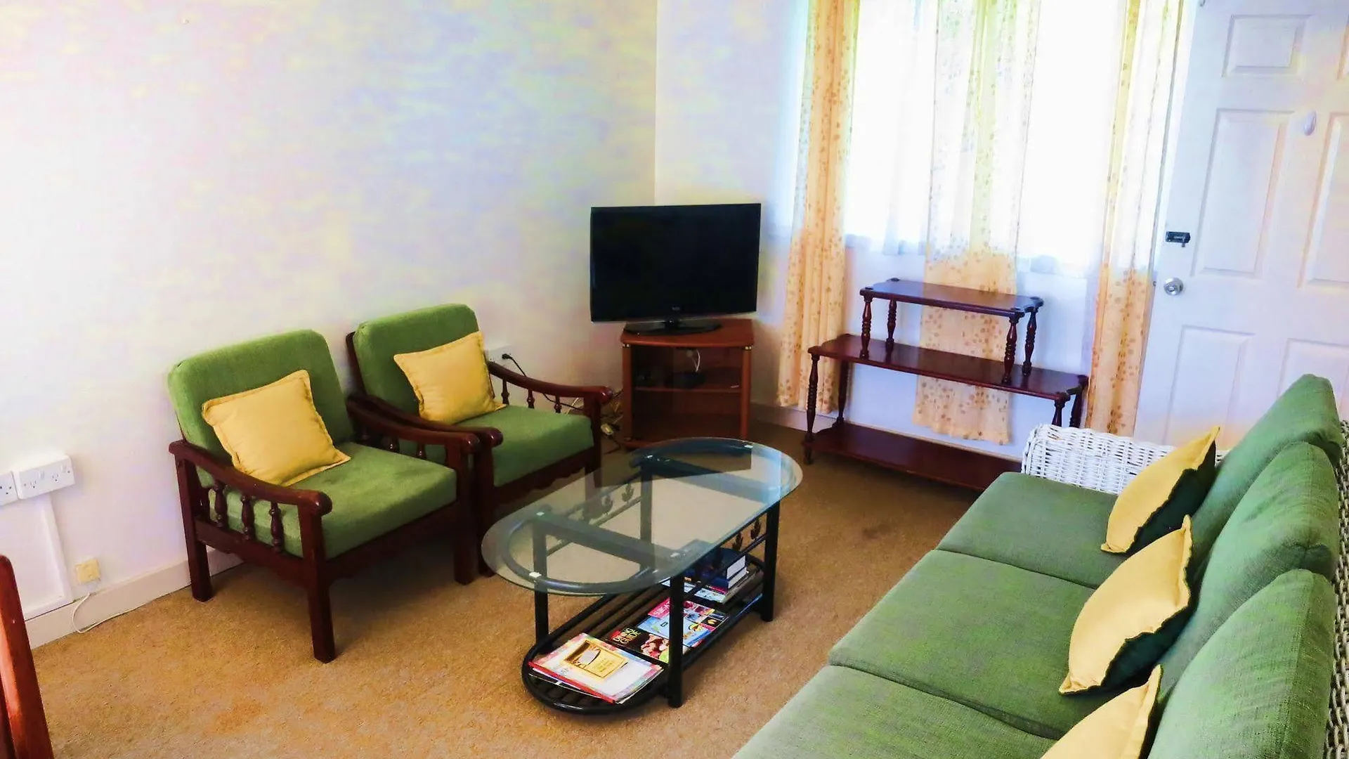 Bougainvillea Apartments St. George's