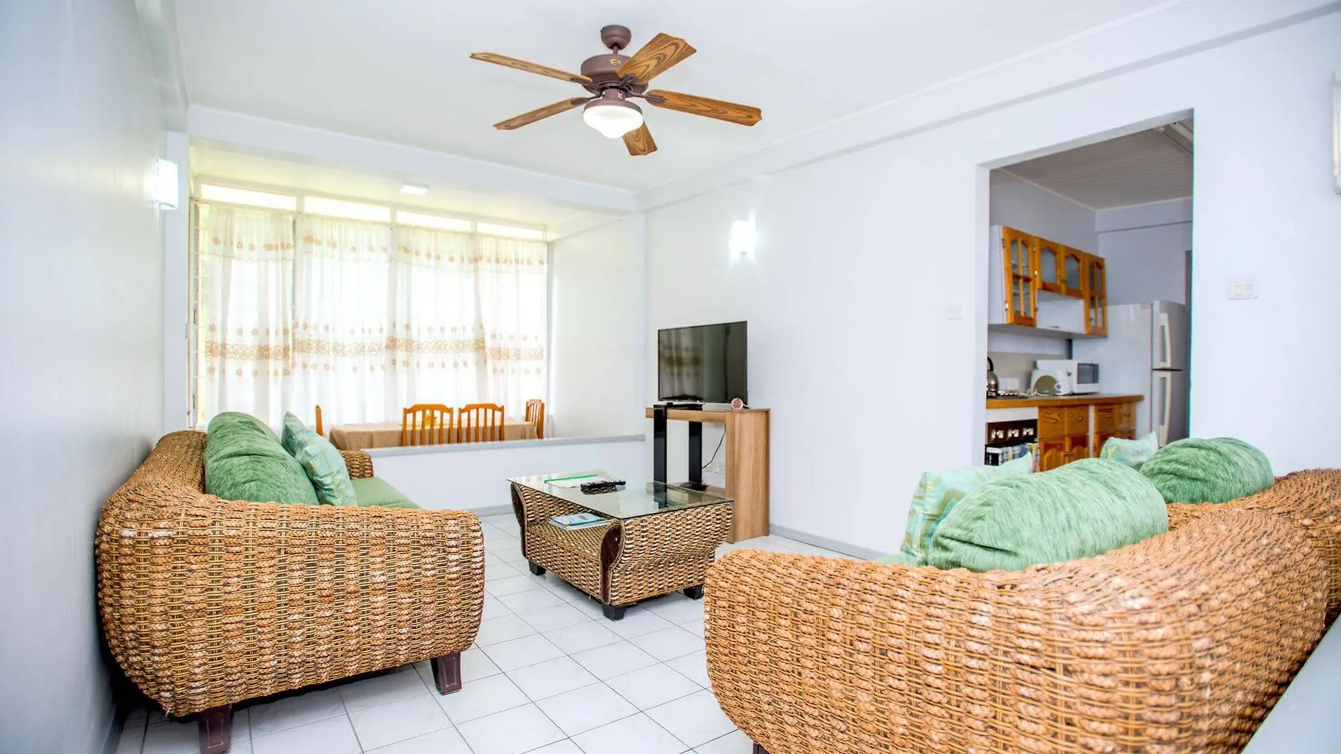Bougainvillea Apartments St. George's